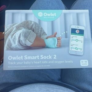 Brand new owlet smart sock 2- never used!